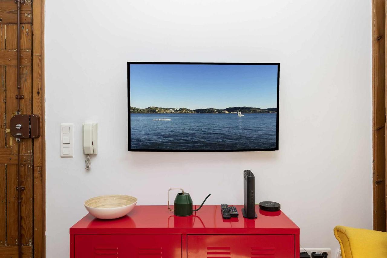 Typical Portuguese Apartment In Sao Bento 리스본 외부 사진