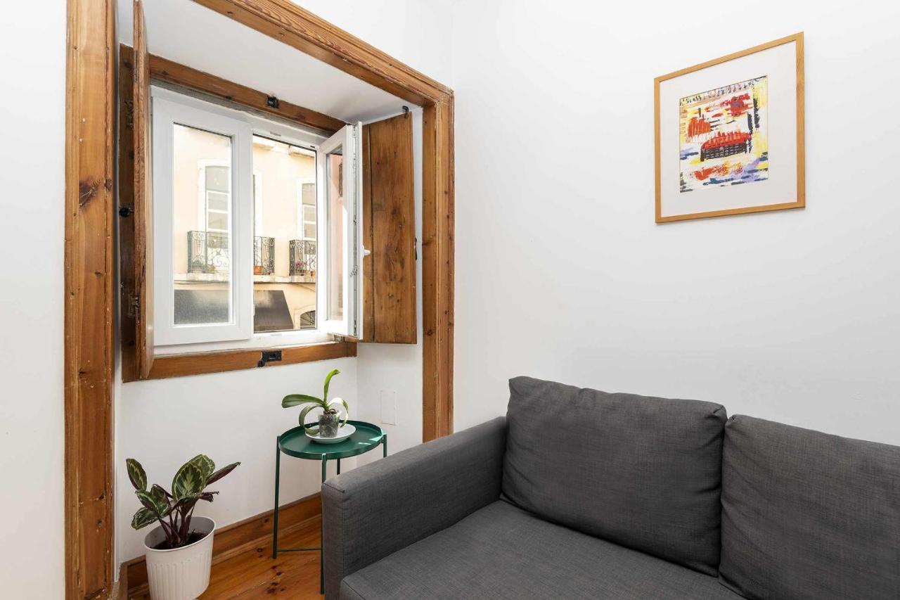 Typical Portuguese Apartment In Sao Bento 리스본 외부 사진
