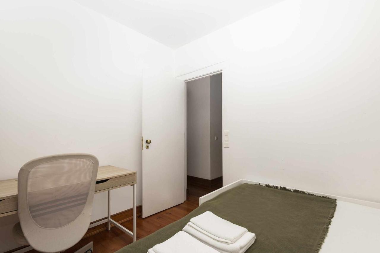 Typical Portuguese Apartment In Sao Bento 리스본 외부 사진