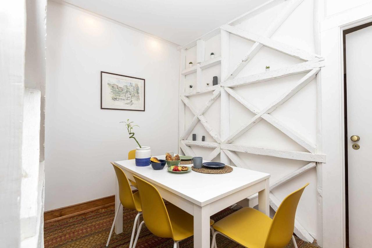 Typical Portuguese Apartment In Sao Bento 리스본 외부 사진